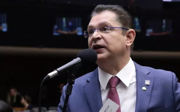 Sóstenes Cavalcante